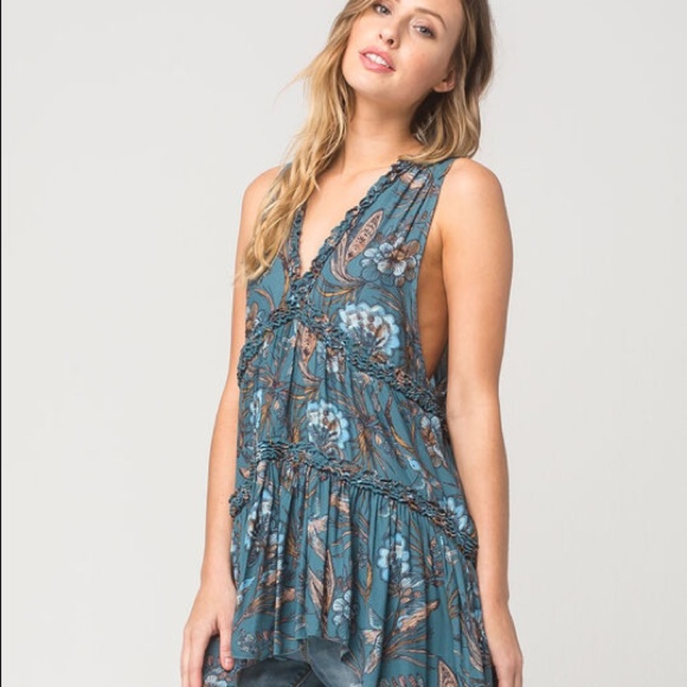 HP🤩 Free People Purple Haze Print V Neck Tunic Sz:  L